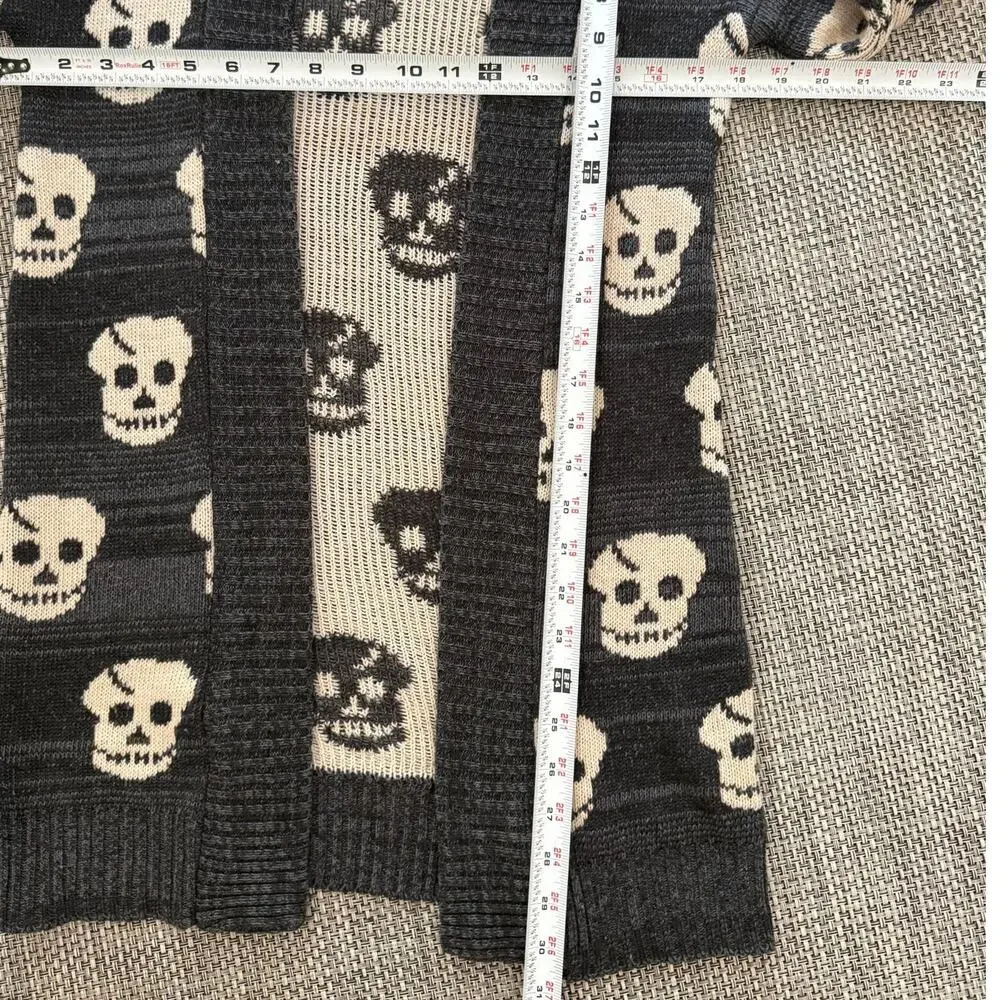Skull Intarsia Cotton Open Front Cardigan Sweater Gray Beige S Goth Whimsigoth - Picture 4 of 4